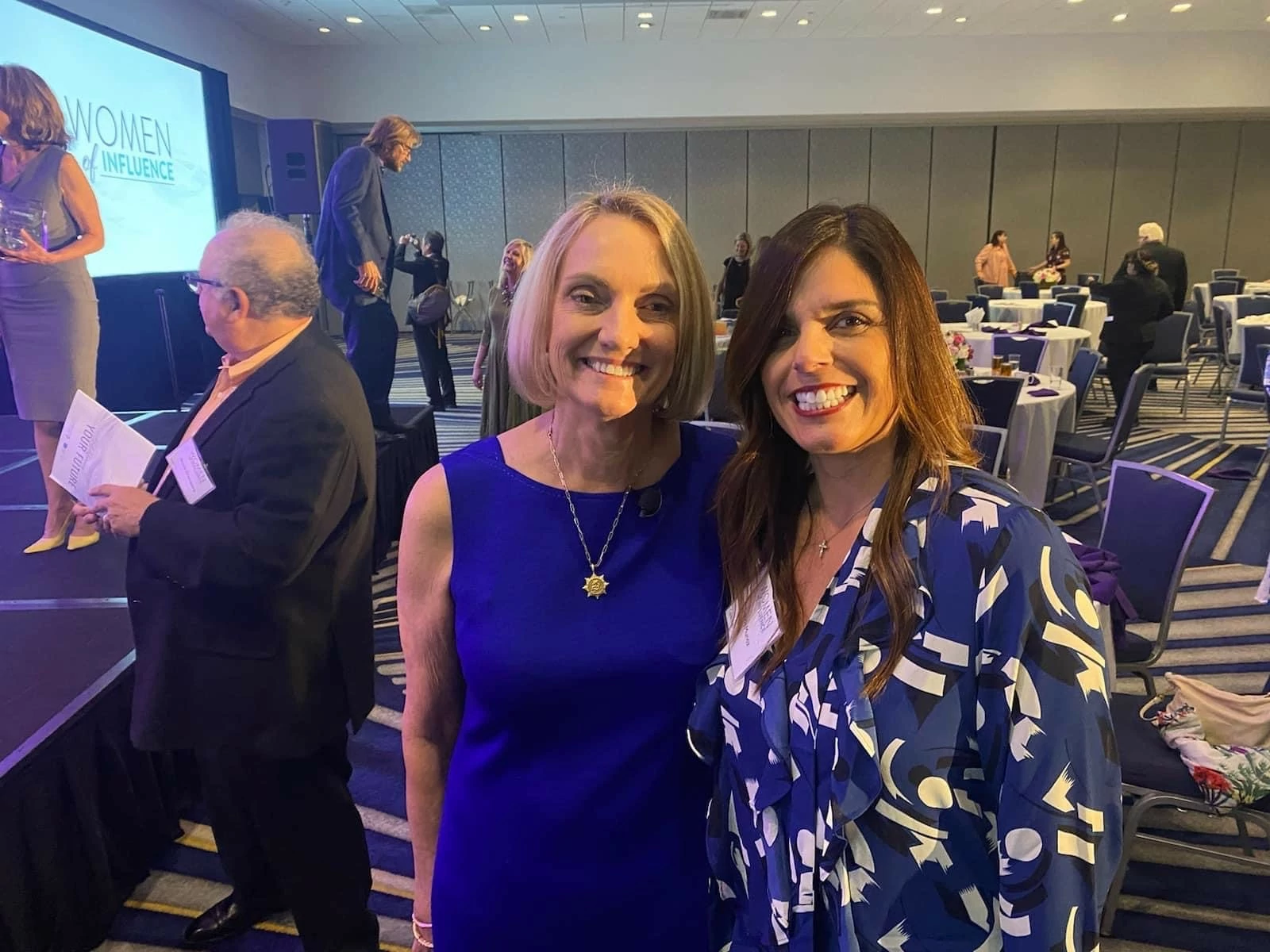 Such an honor to meet Annette Walker, President of City Of Hope Hospital, at the Women of Influence event hosted by the Greater Irvine Chamber.