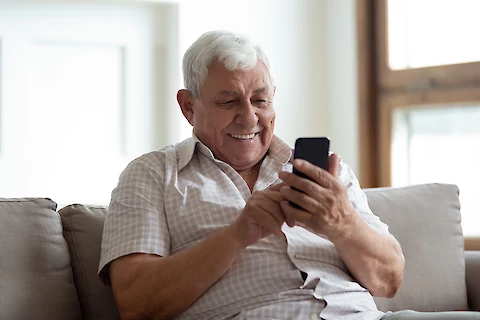 A Simple Guide To Smartphones for Seniors