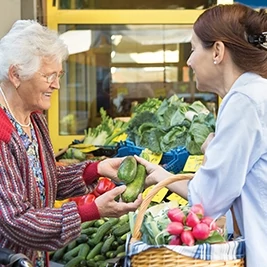 How to Encourage a Healthy Diet for Your Senior Loved One