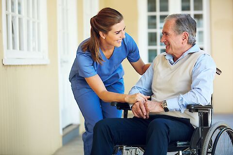 Hiring Private Caregivers vs. Senior Helpers - What are Your Options?