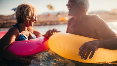 Enjoy the Summer Without the Sunburn: Summer Skincare for Older Adults