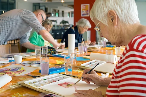 Engaging Activities for those Living with Dementia