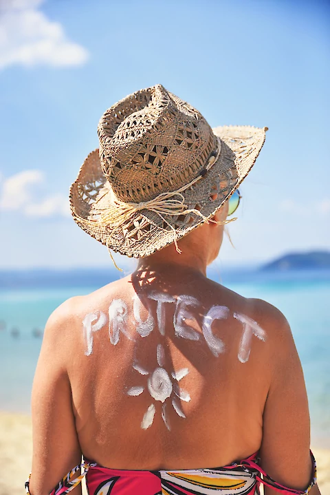 What Sun Protector Factor (SPF) Should Seniors Use for Their