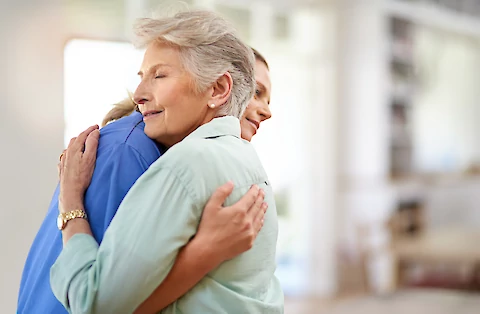 Top 4 Ways to Show Gratitude for Caregivers and Aides