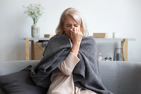 5 Ways to Minimize the Risk of the Flu if You Take Care of Your Senior Parents
