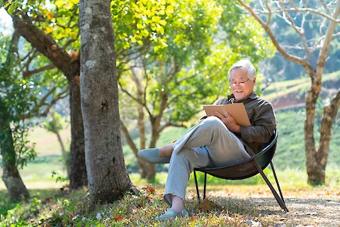 Create a Winter Reading List: 5 Books That Celebrate a Post-Retirement Life
