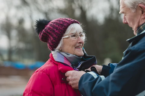 Tips for Finding the Best Winter Coats and Gear for Elderly Adults