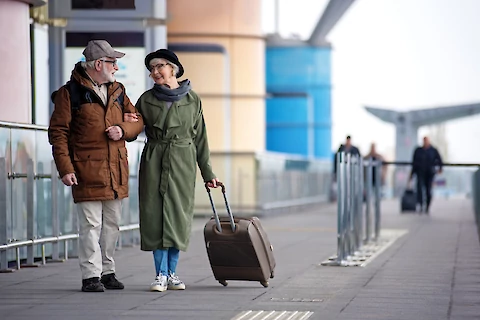 How Travel Insurance Policies Protect Seniors While Traveling Abroad