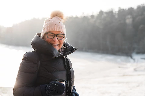 Tips for Finding the Best Winter Coats and Gear for Elderly Adults