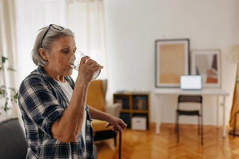 Make Staying Hydrated Your New Year's Resolution: Tips and Tricks for Seniors