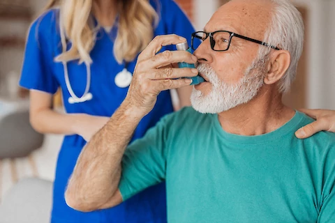 How to Start Managing and Reducing the Effects of COPD as a Senior Adult