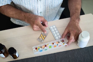 Essential Medication Safety Tips for Seniors | Senior Helpers Guide