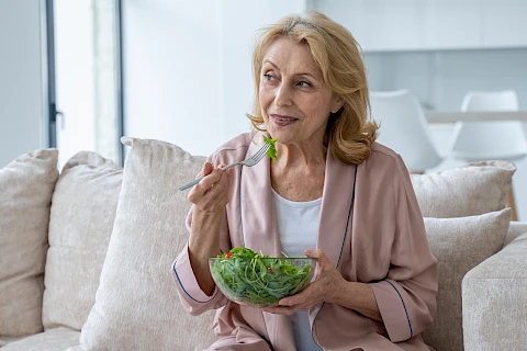Fighting SAD with Spring Nutrition: Tips for Seniors and Caregivers